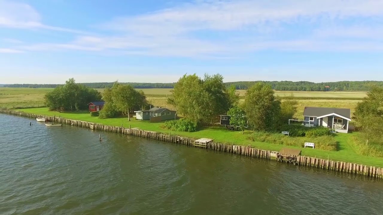 Til salg: Sommerhus ved Randers fjord med unik beliggenhed