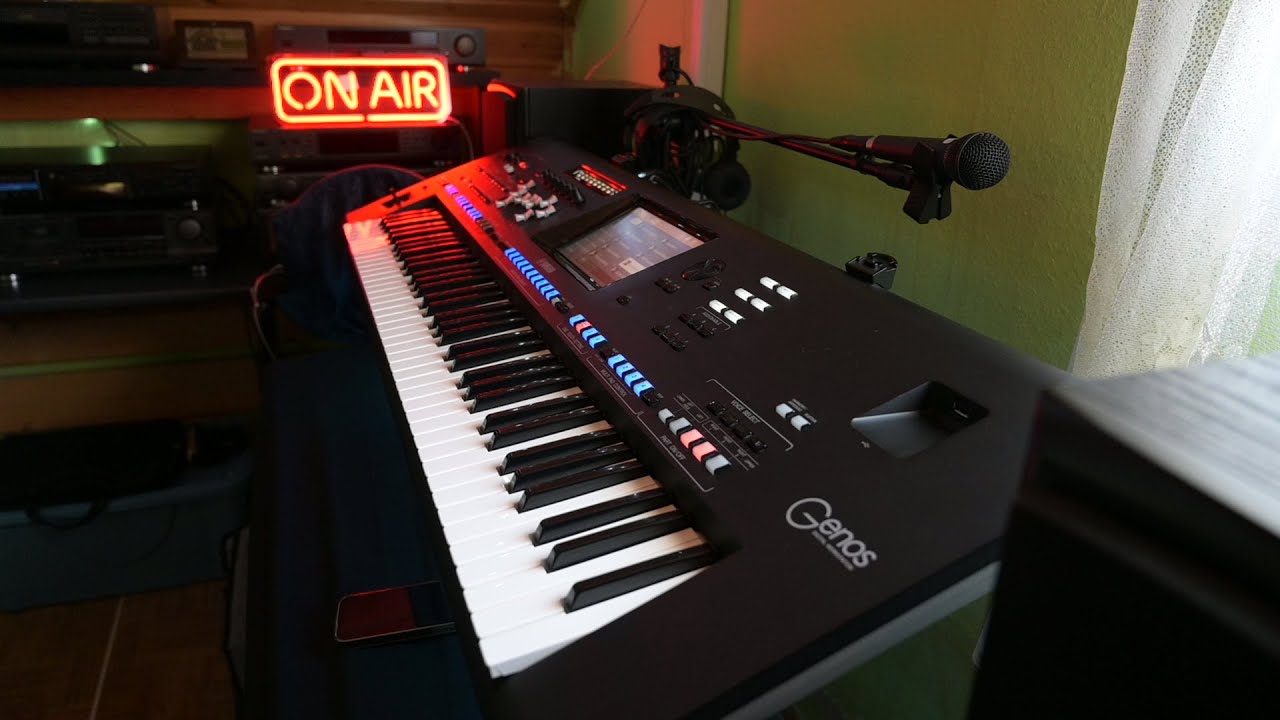 U2 - Where the streets has no name cover / Yamaha Genos