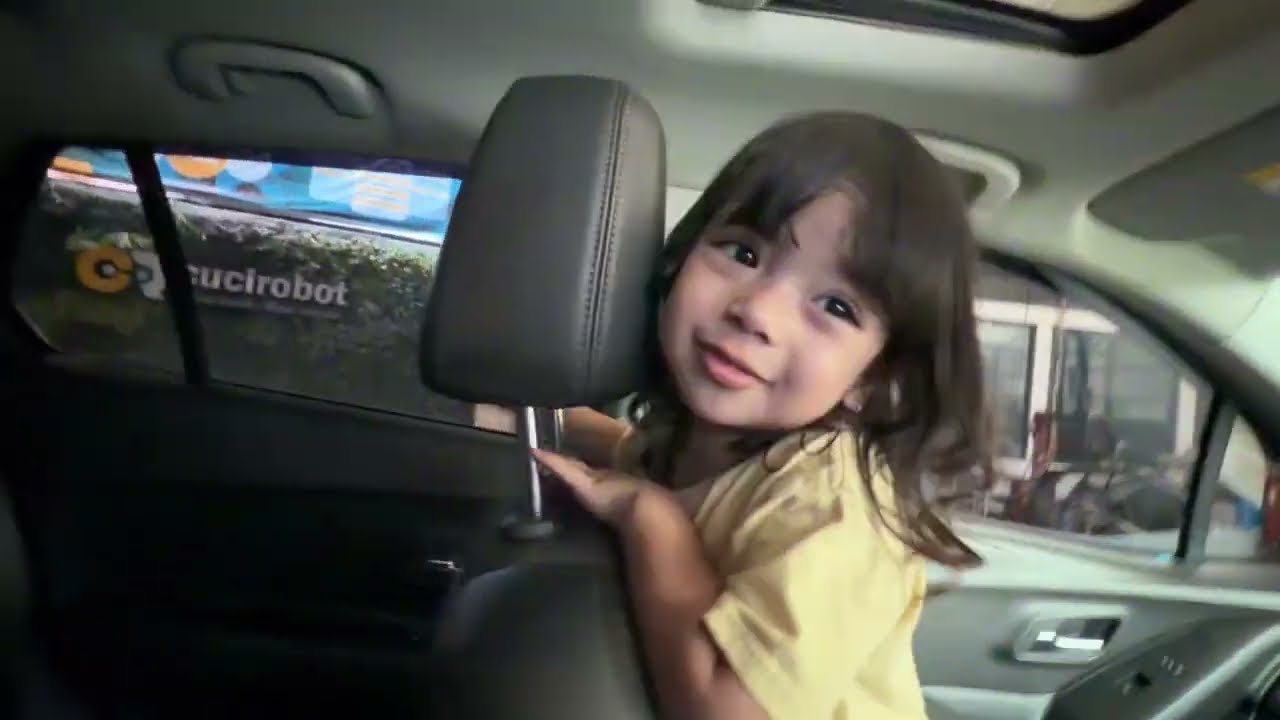 CUCI MOBIL - MAIN BUBBLE SAMA PAPA - MAIN TEBAK2AN SAMA MAMA!! SO HAPPY