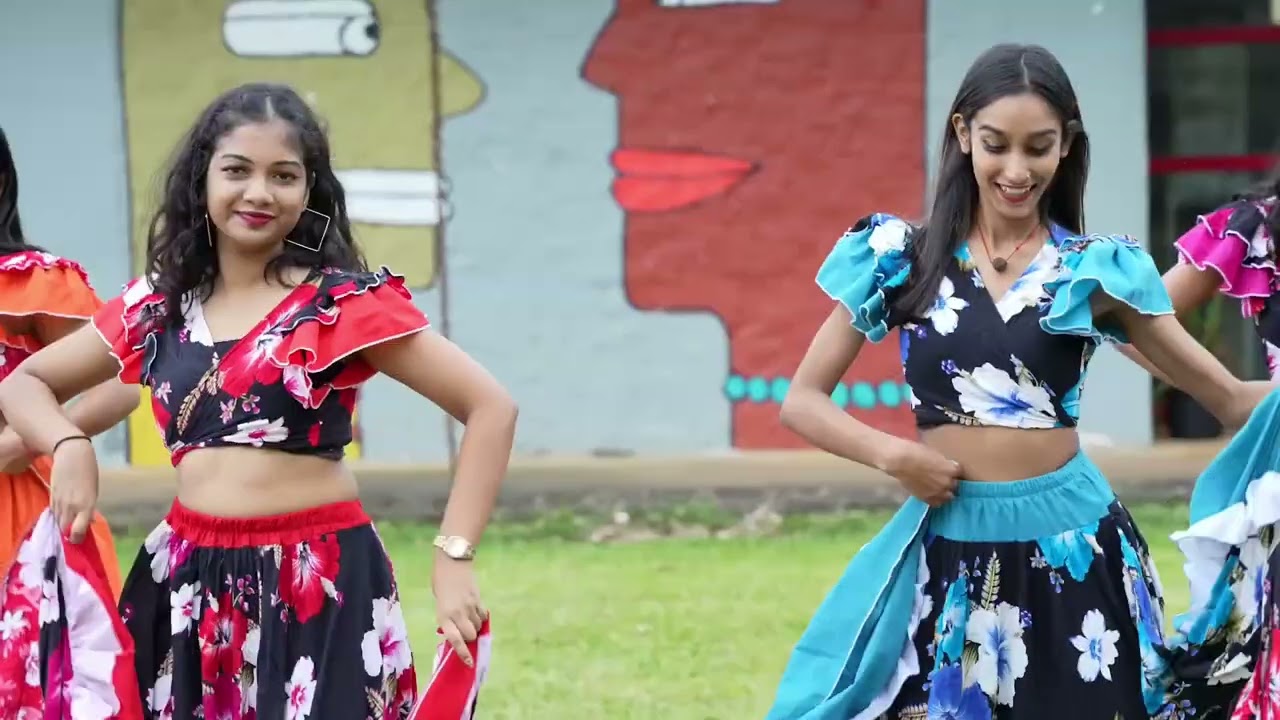 Do contact Ruvishm Dance Team for entertaining your special day ❤️