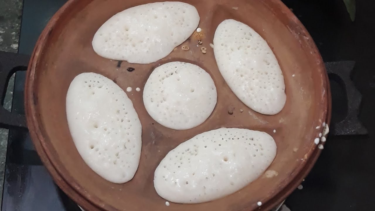 গ্যাসের চুলায় মাটির ছাঁচে চিতই পিঠার পারফেক্ট রেসিপি | Chitoi pitha recipe |  #samiyacookingrecipe
