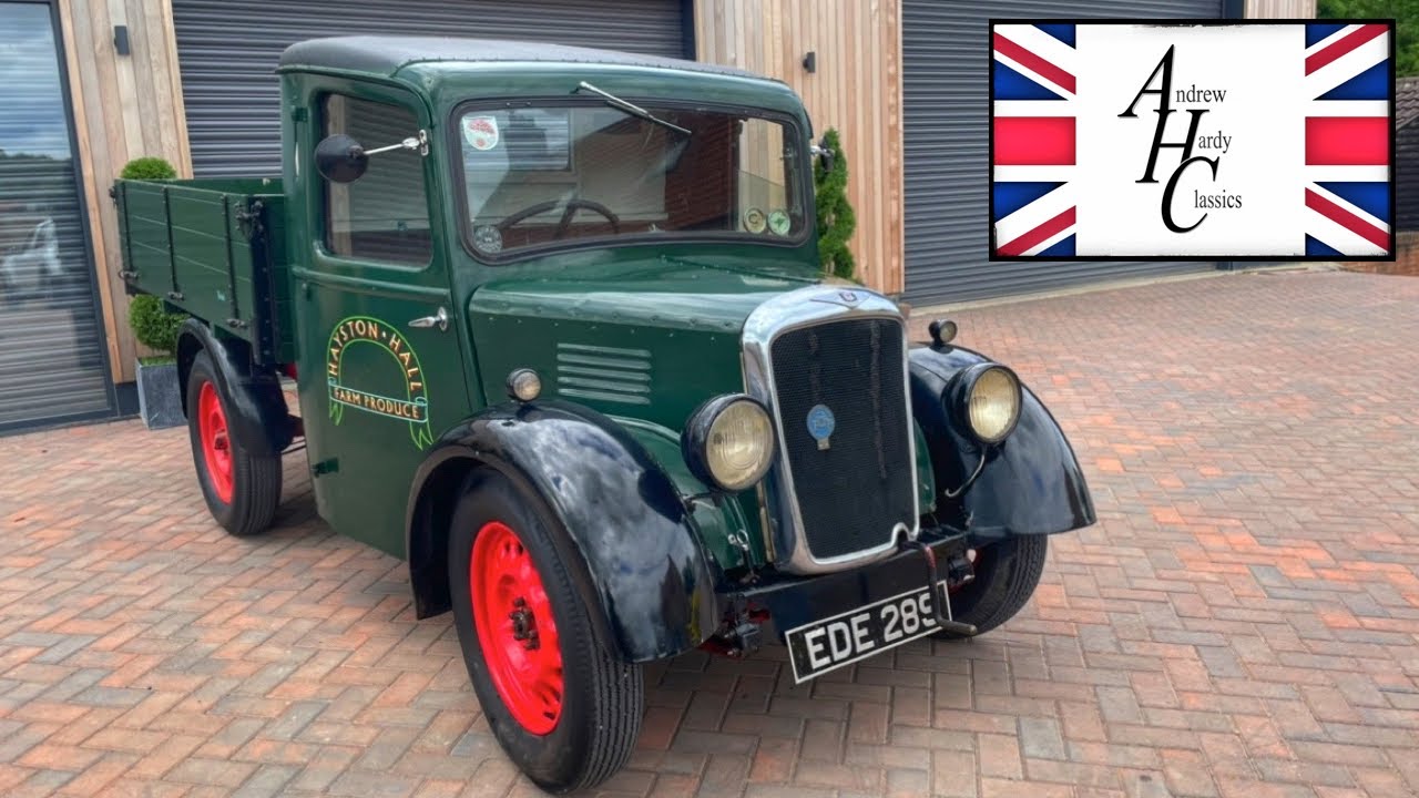 A Classic Commercial - Morris 10 cwt. Truck