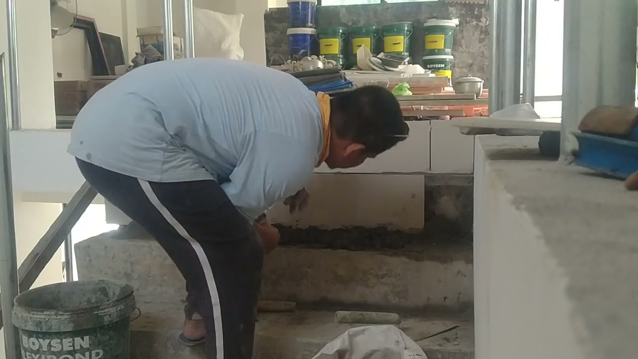 TILES START IN 3RD FLOOR