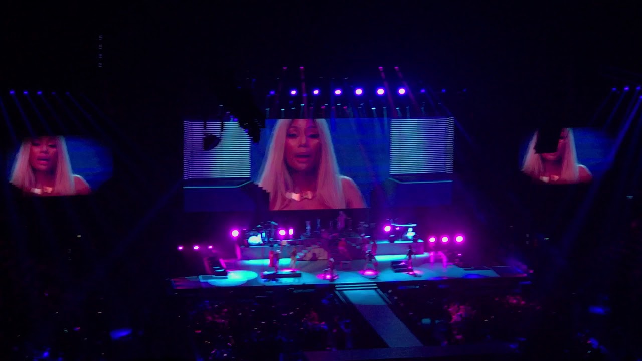Side to Side - Ariana Grande Dangerous Woman Tour in Taiwan 20170919