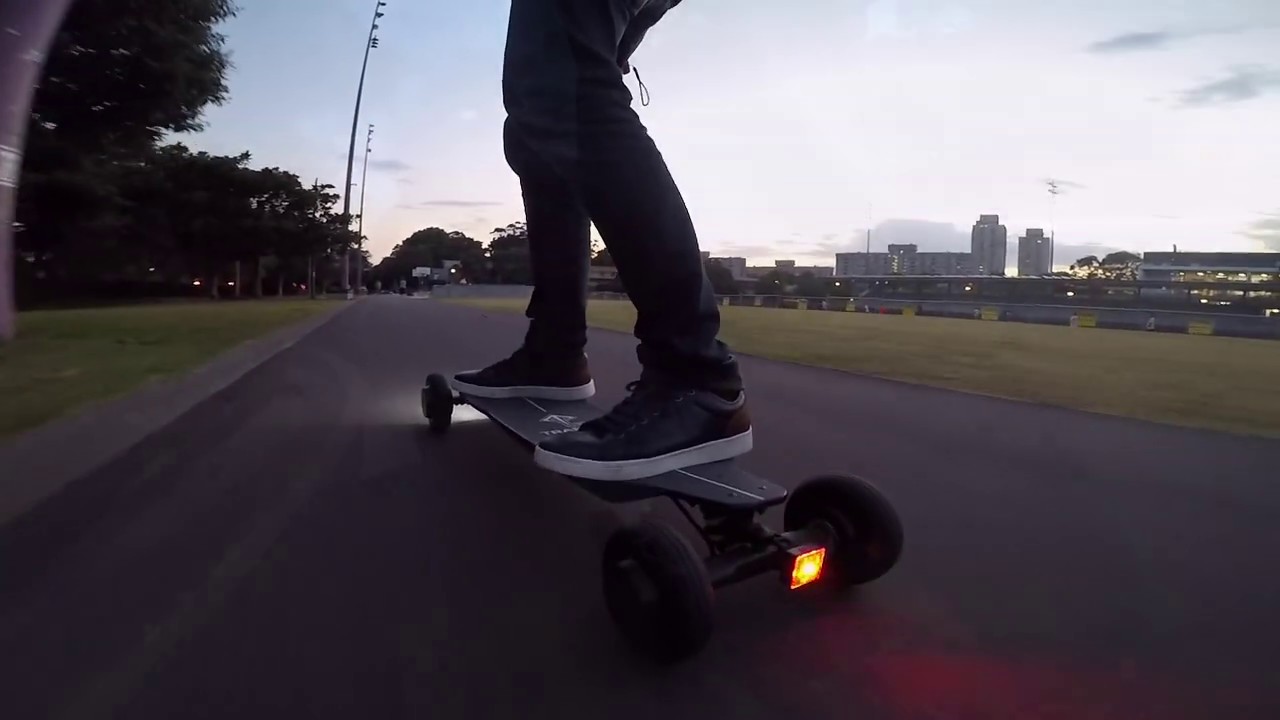 Tranzite GT Black Electric Skateboard