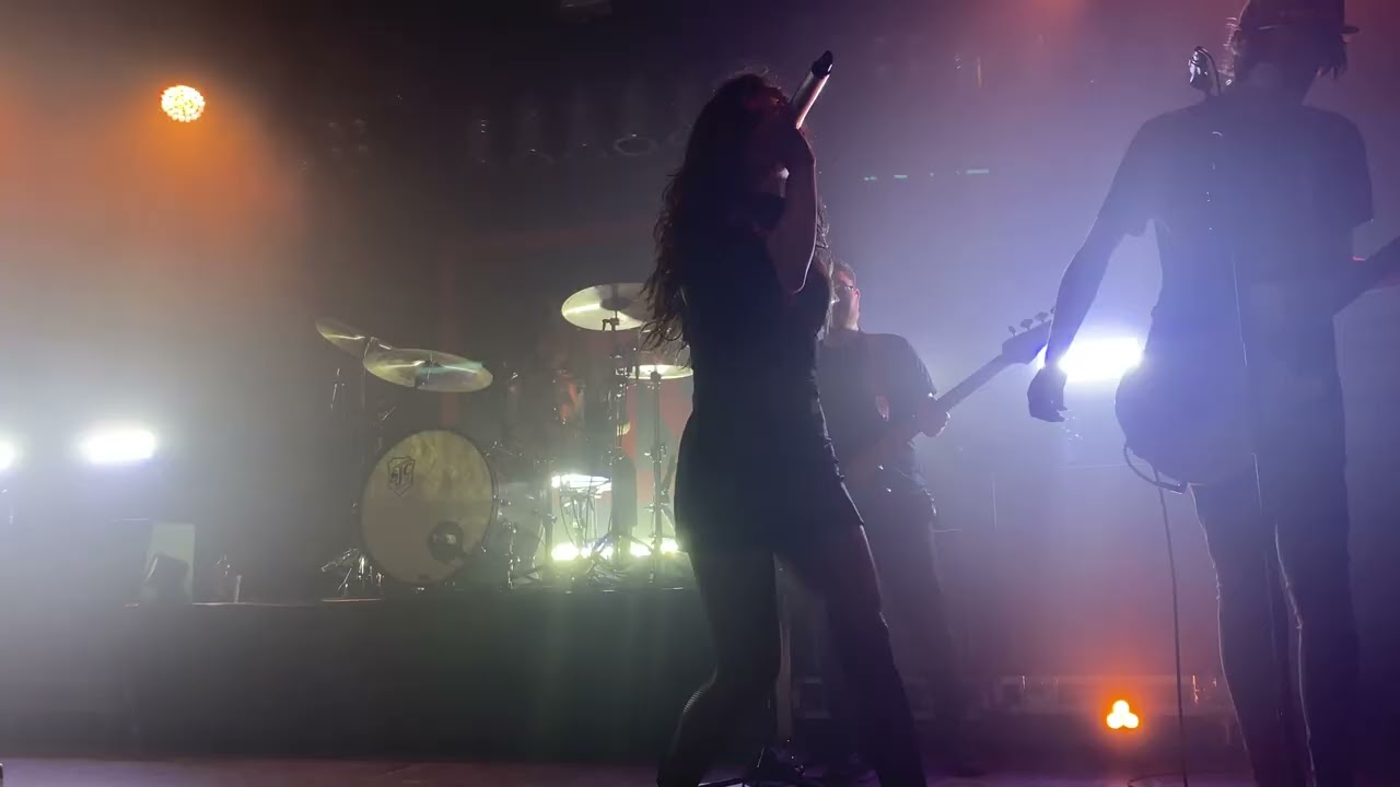 Against the Current - Burn it Down (live from Hanover)