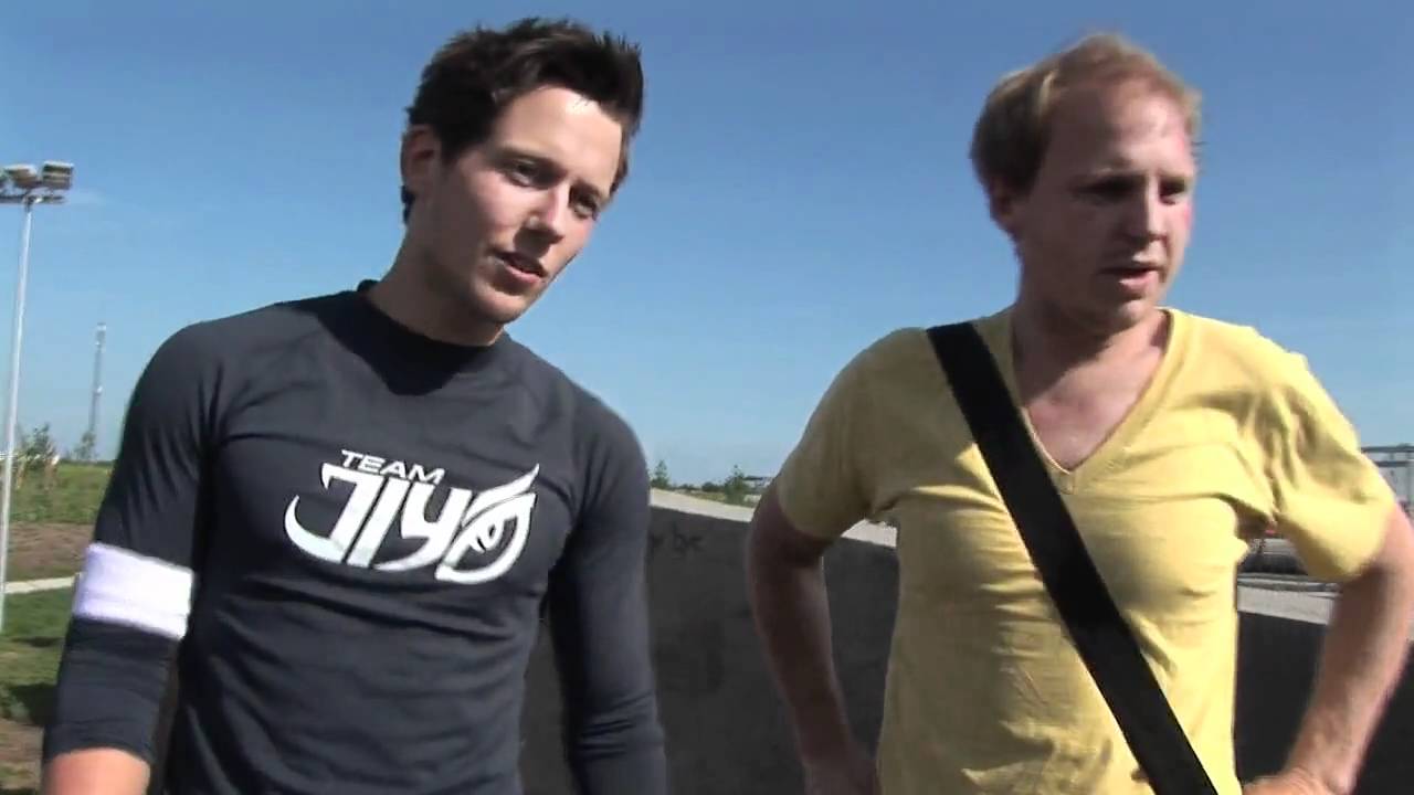 Martin Coops træner Rune Klan i Parkour