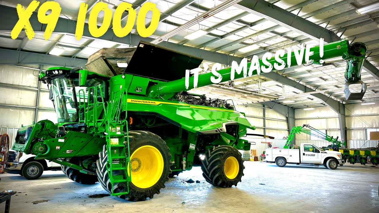 John Deere X9 1000 - Rear wheel motor replacement.