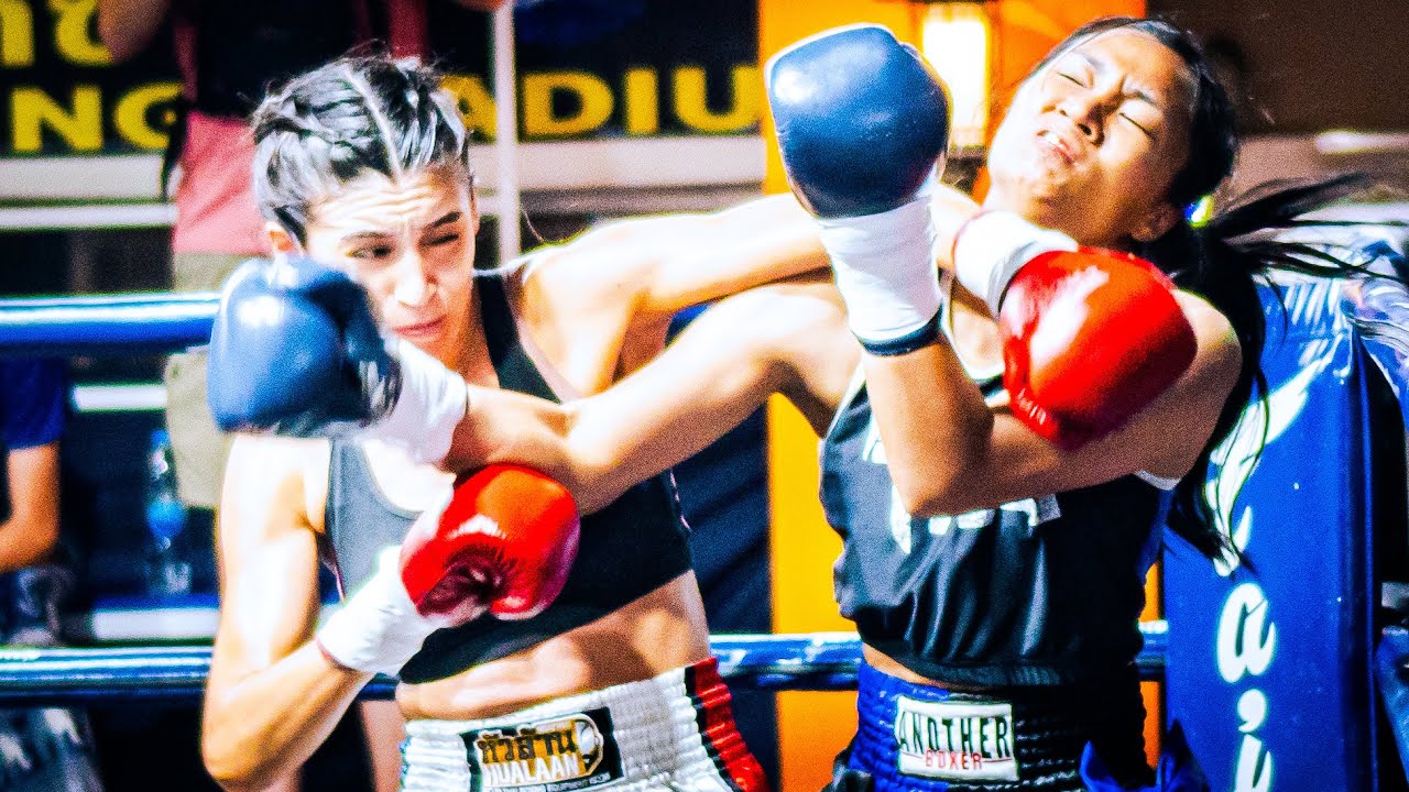 SHE KNOCKED HER OUT FEMALE MUAY THAI FIGHTERS GO HEAD TO HEAD