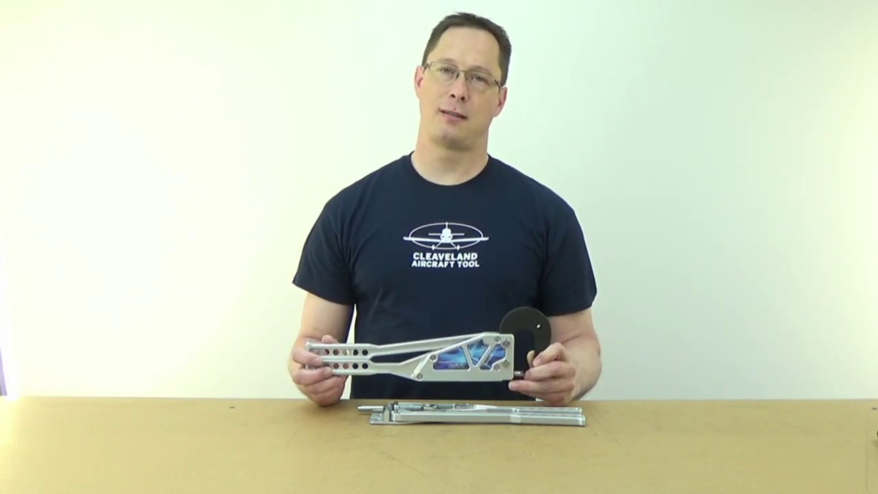Cleaveland 'Main Squeeze' Hand Squeezer Overview