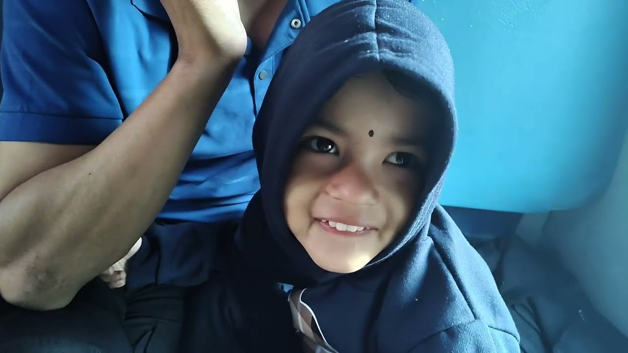 “Bahut si yaadein leke ja rahi hoon…” Bahot yad aayegi sbki #dailyvlog #viral