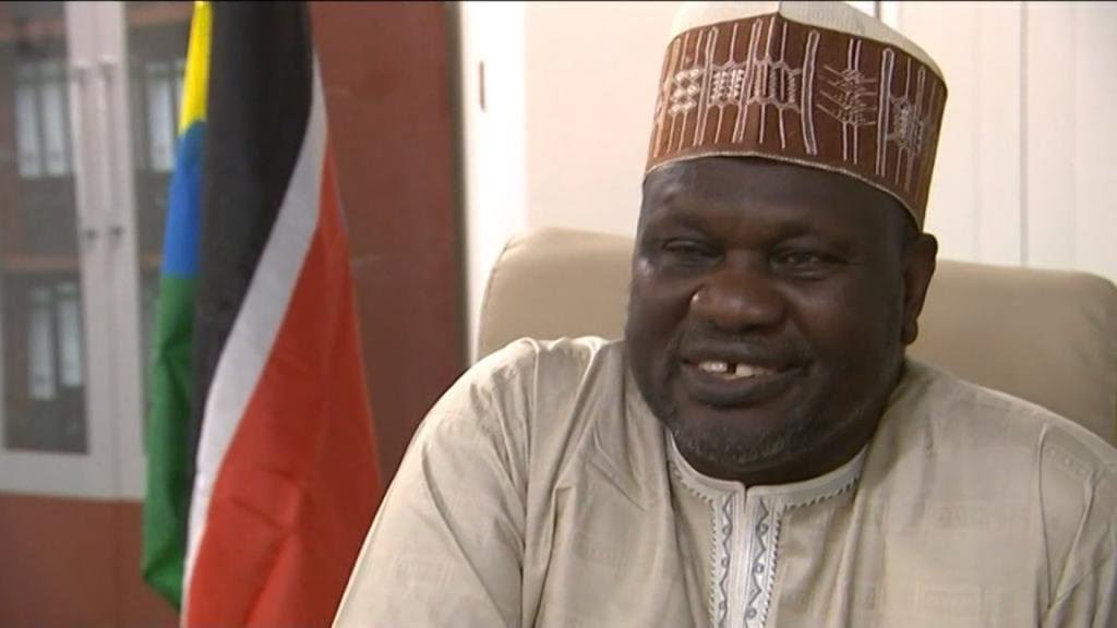 South Sudanese rebel leader and ex-Vice President Riek Machar flees to East Africa