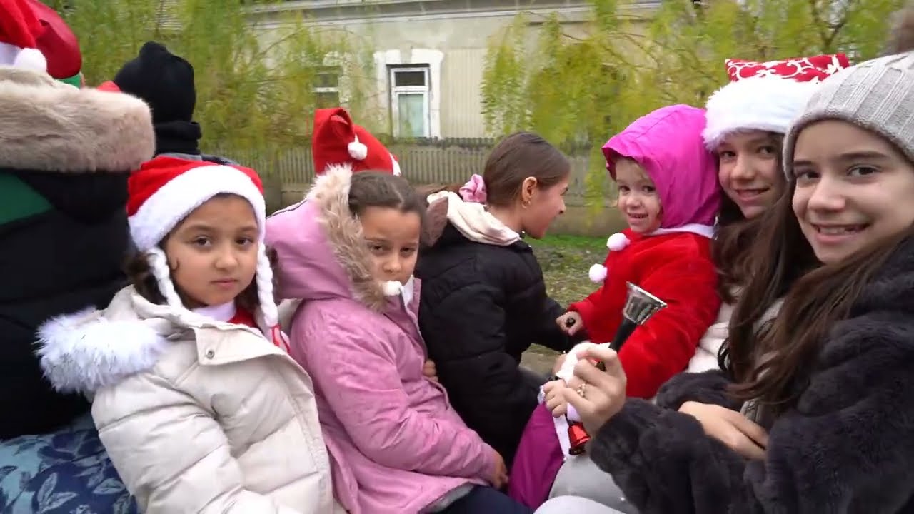 A VENIT MOȘ CRĂCIUN LA NEGOI 24- 12- 2025