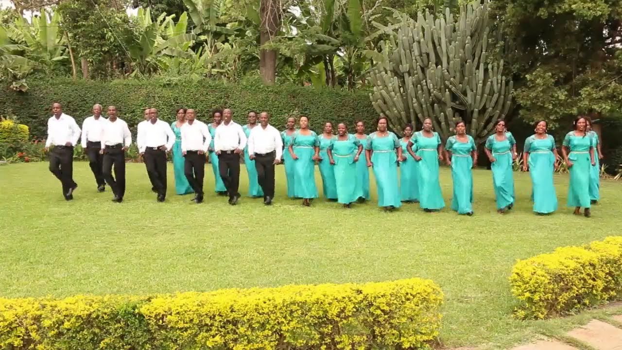 Uinjilisti Choir Lyamungo - YESU AKAWAAMBIA