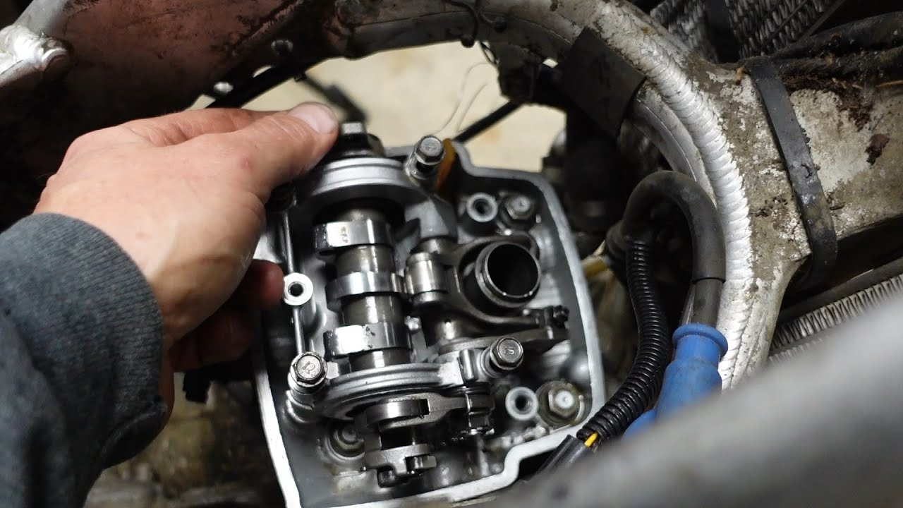 2006 Honda CRF450R Part 2
