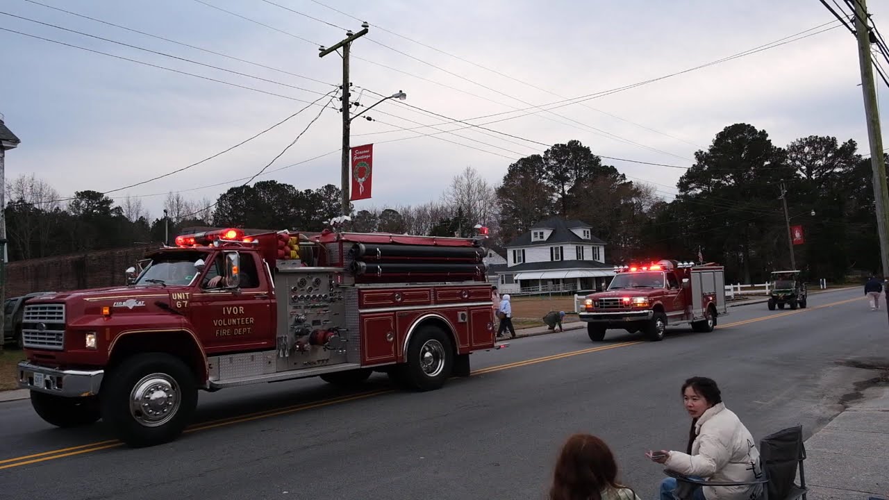 Town of Ivor Christmas Parade 2025 (Fire Truck Parade)