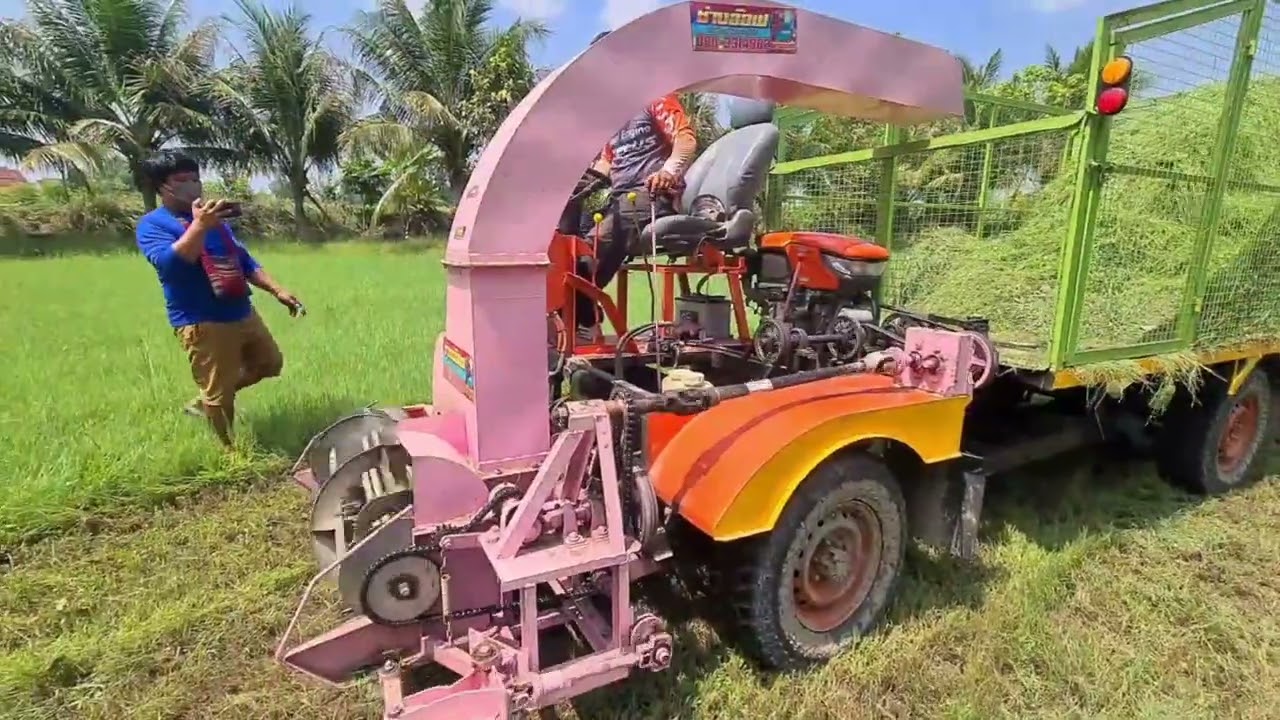 อีแต๋นโฟวิล 4 × 4 พร้อมระบบตัดหญ้าแพงโกล่าในตัว ไม่ว่าดินจะเเละขนาดไหนก็ไปได้
