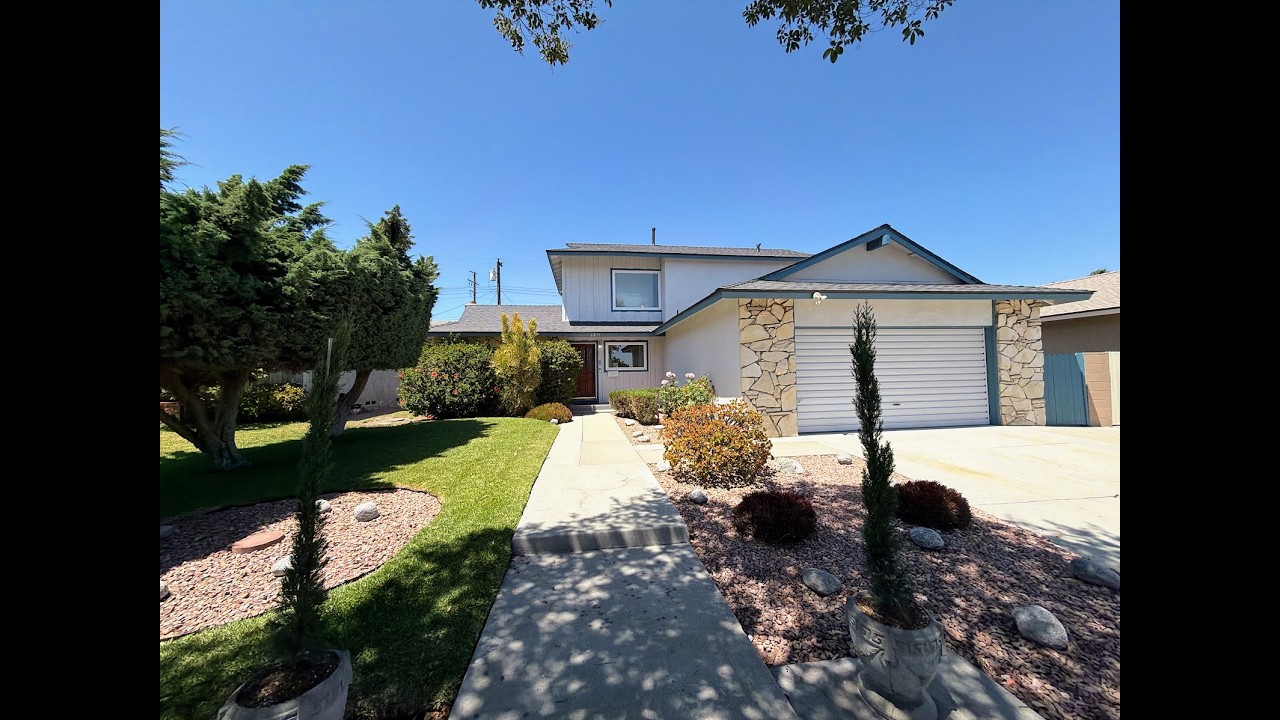 6891 Elm Ave, Cypress CA 90630