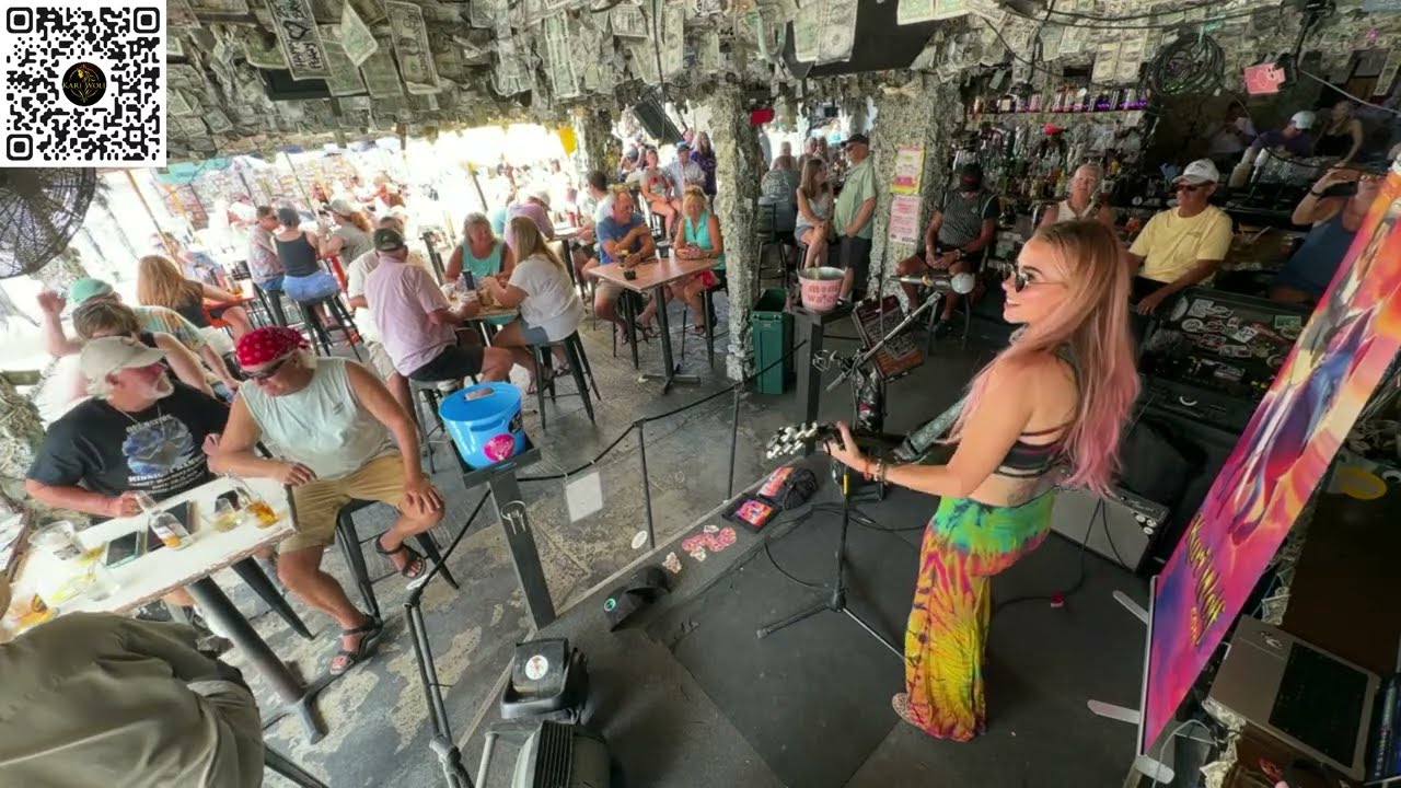SUNDAY FUNDAY with Kari Wolf at Willie T's Key West!