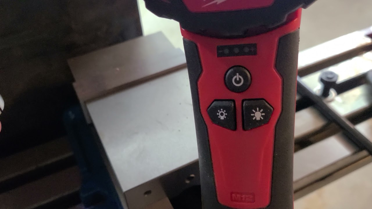 Harbor Freight Mill 40939 - why your R8 collets won't fit.
