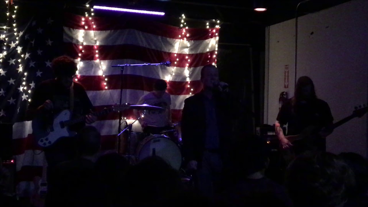 Protomartyr - Cowards Starve live 2017
