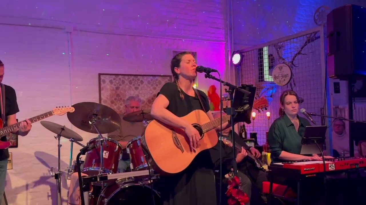 Colors-æ-Shades - Dove Of Peace (live)