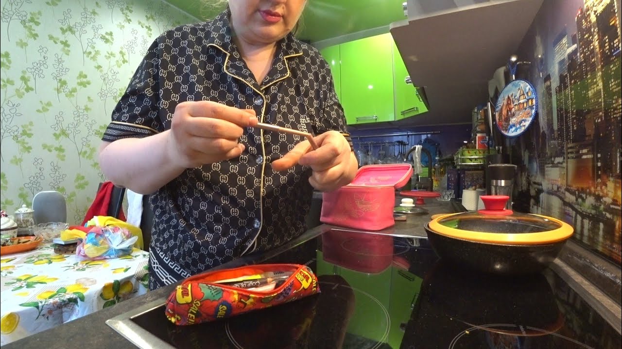 ВЛОГ // ПОГОДА В НОВОКУЗНЕЦКЕ +2° ДОЖДЬ /ДЕНЬ СО МНОЙ))
