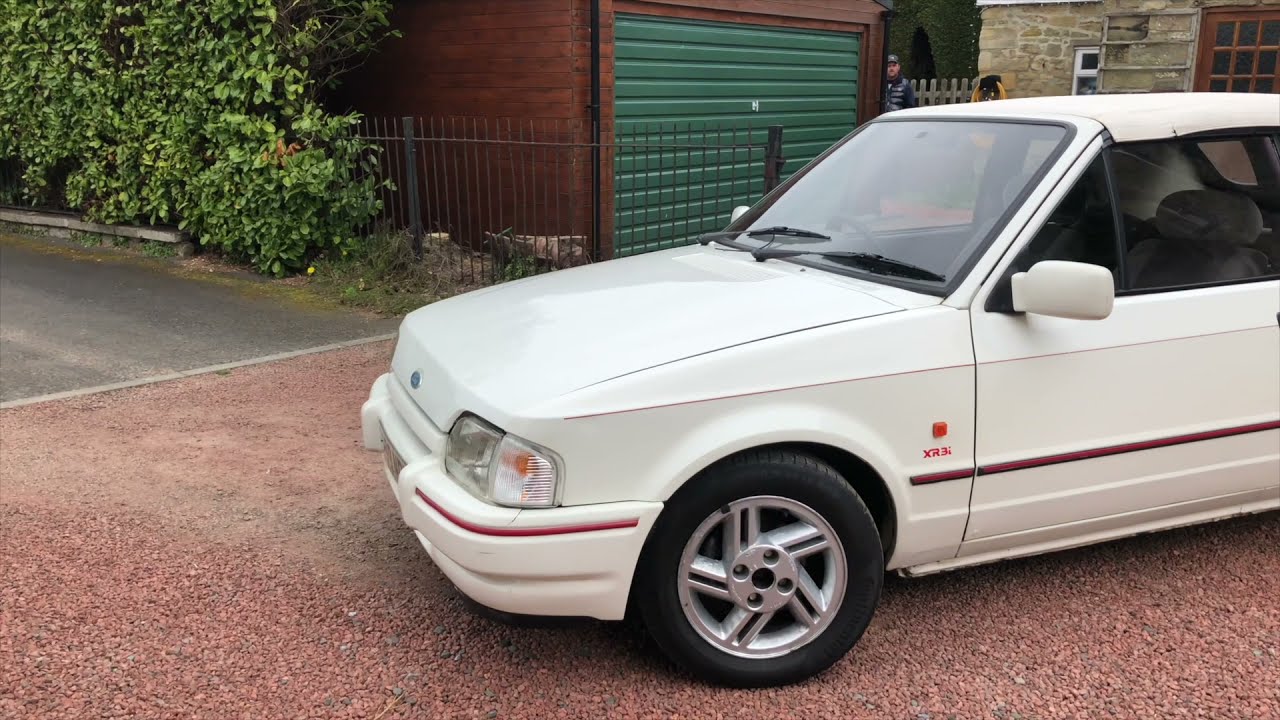 1988 Ford Escort XR3i Cabriolet - Exterior Review