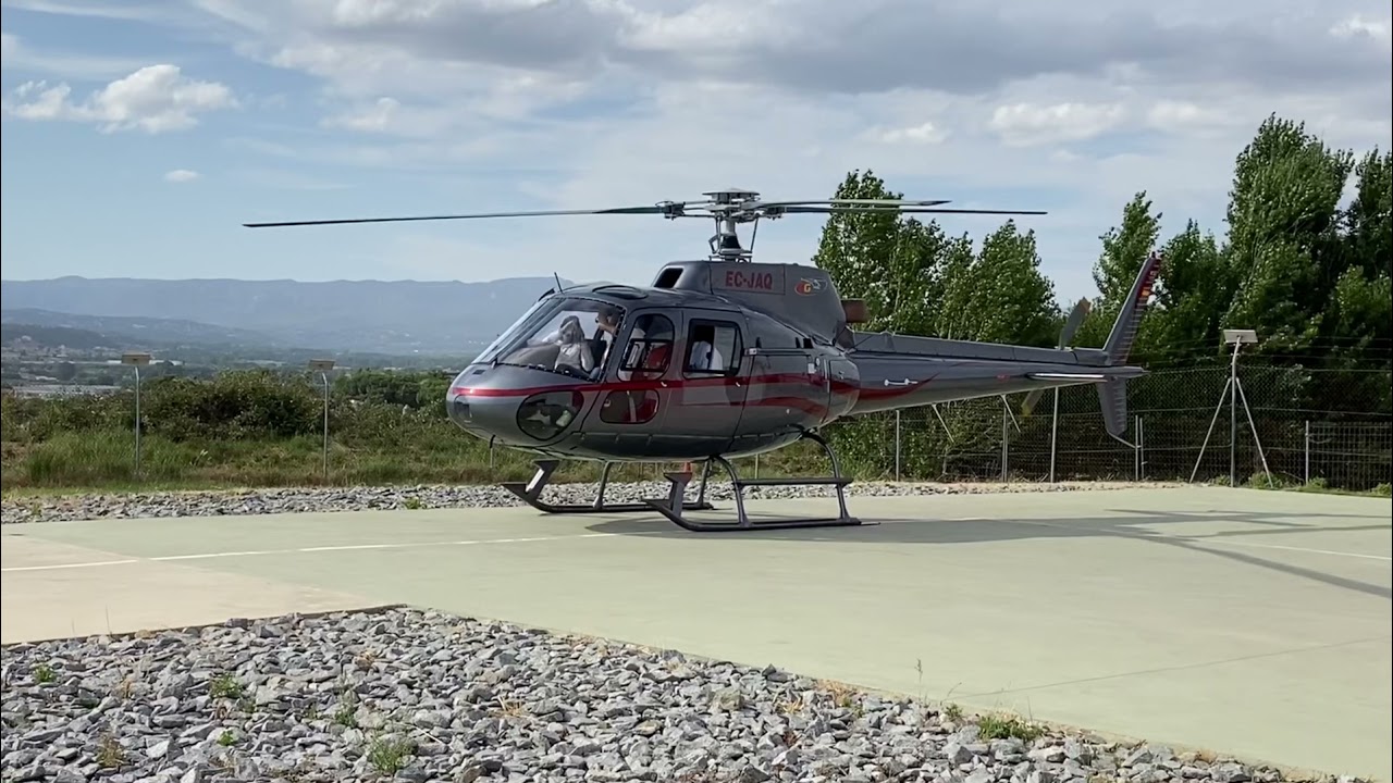O plimbare cu 🚁elicopterul🚁 la Barcelona Cât Costa !!!