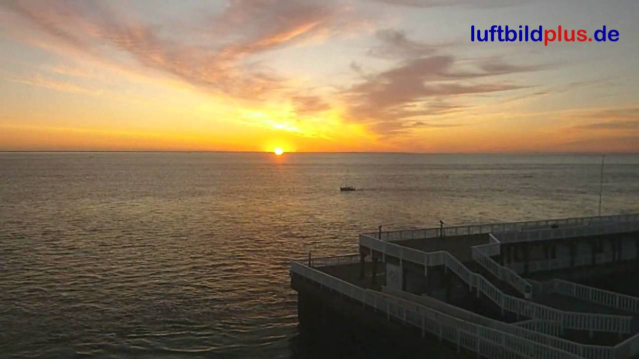 Sonnenaufgang an der Alten Liebe im Nordseeheilbad Cuxhaven