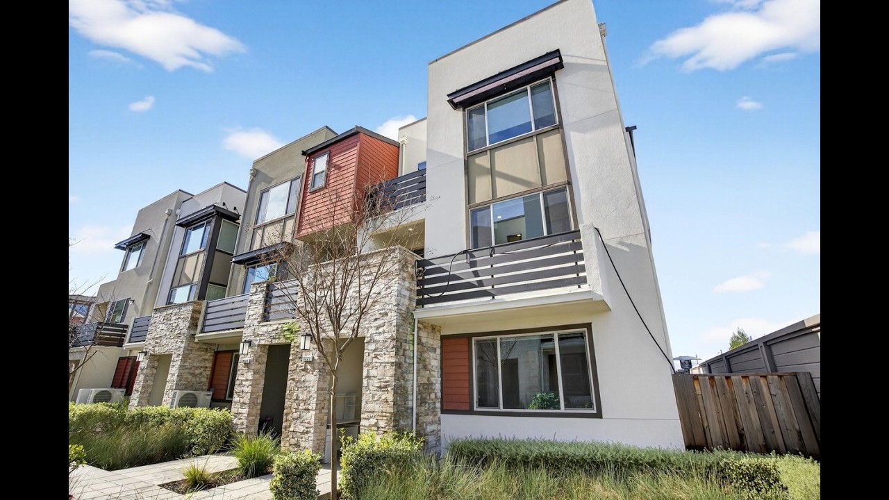 ✨ Model-Like SMART Home in the Highly Sought-After Boulevard Community ✨