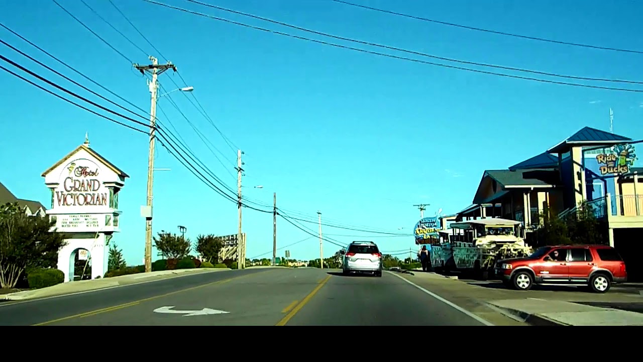 A Drive In Branson, MO (October, 2017)