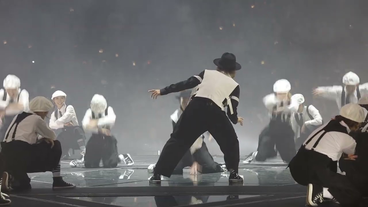MIRROR WE ARE LIVE CONCERT 2022 - Alton x Lokman (Dance battle)