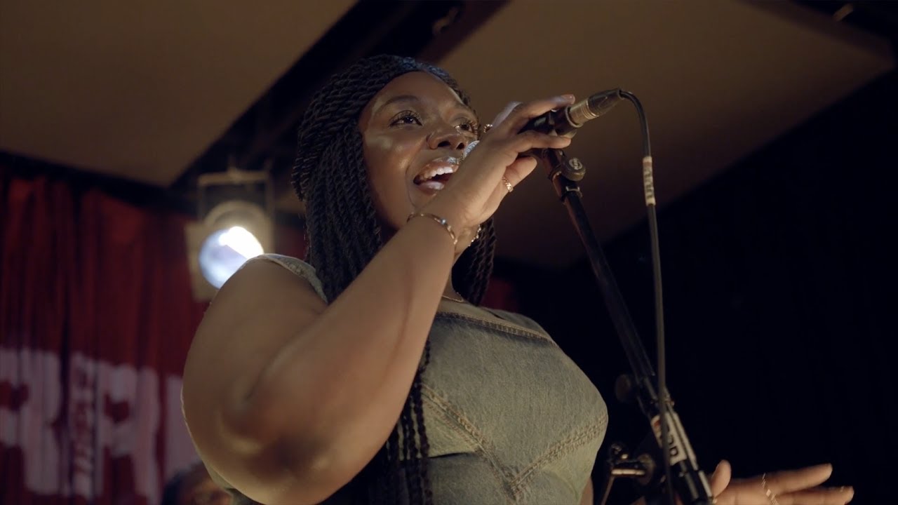 Yazmin Lacey - 'From A Lover' (Live at Triple R)