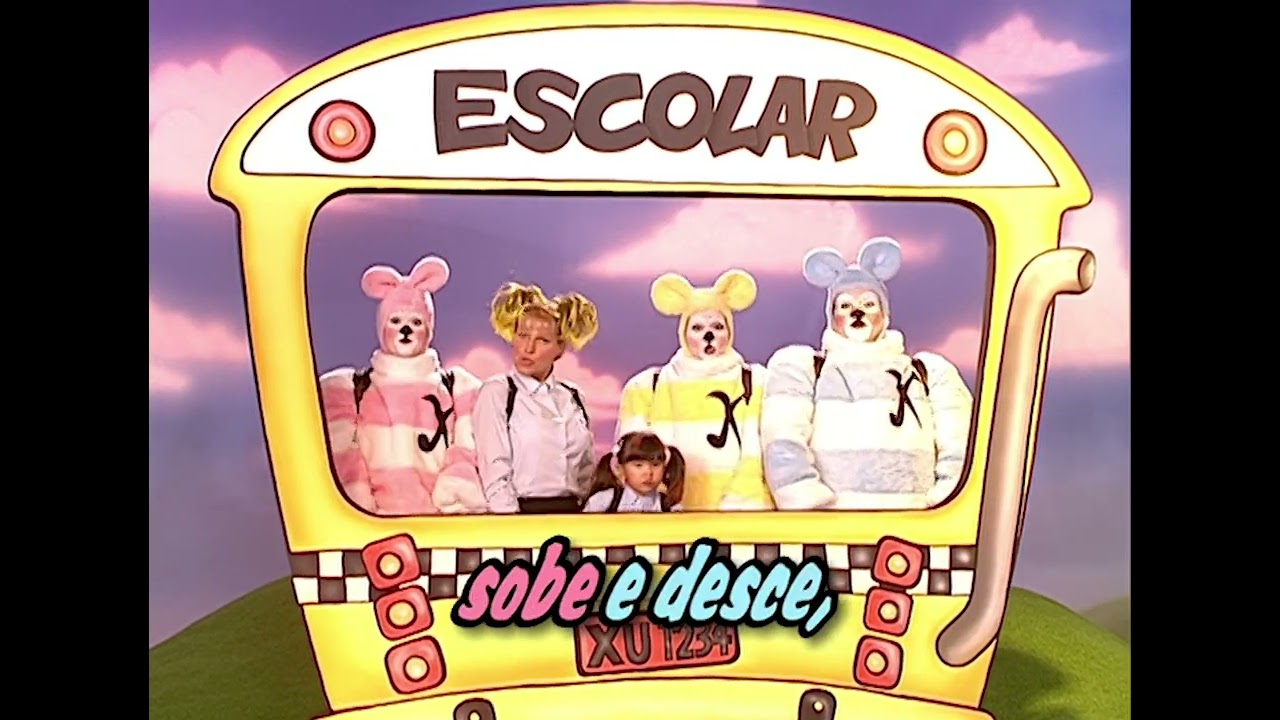 Xuxa - O &Ocirc;nibus (The wheels on the bus) (V&iacute;deo Oficial - XSPB 2)