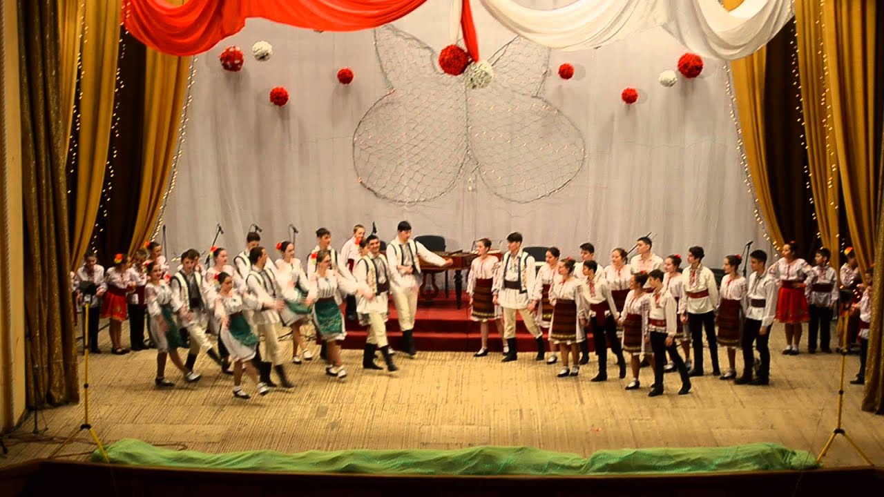 LAPUSNITA. Martisor 2015