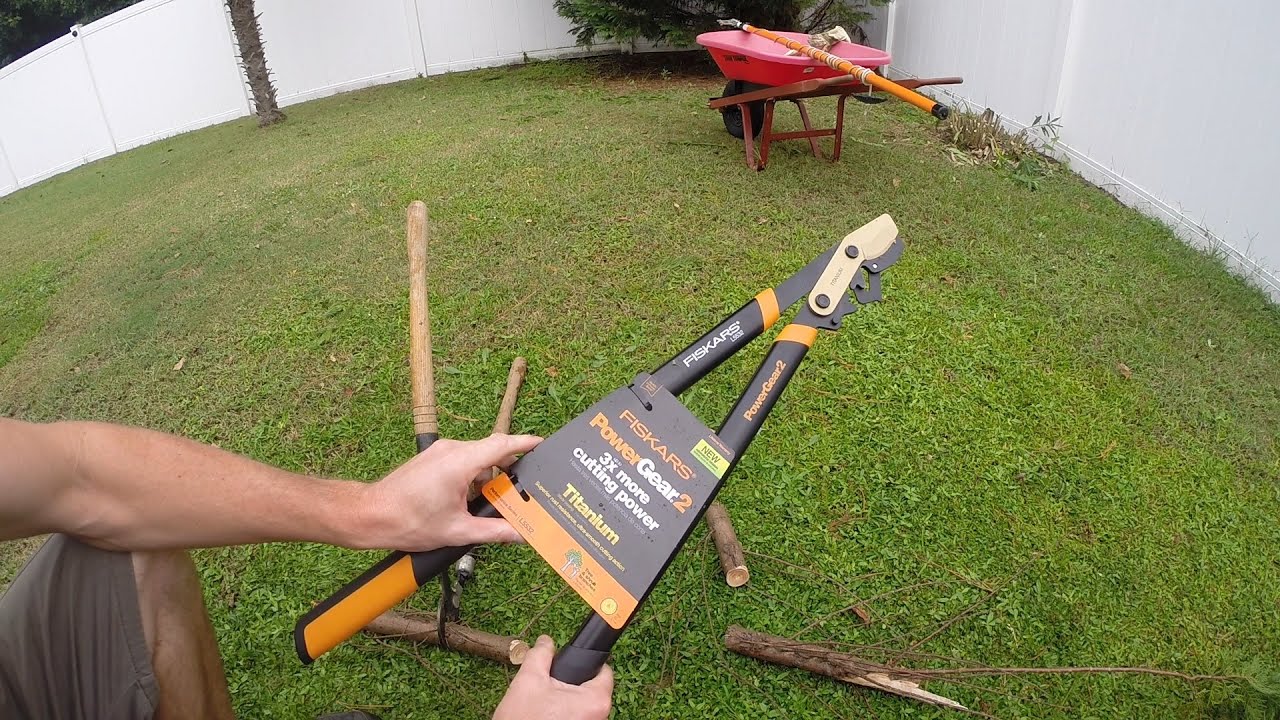 Tool Review Fiskars PowerGear2 Prunner/Lopper