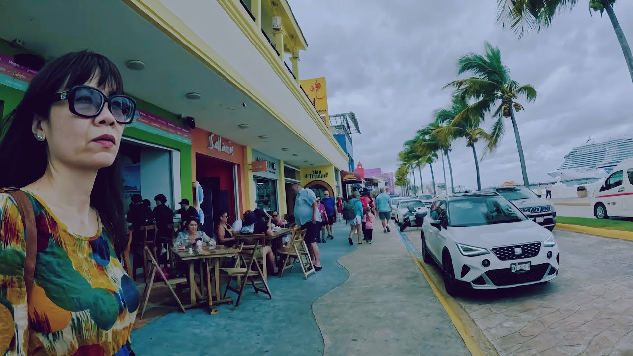 🏝️A Walk in Downtown Cozumel, Mexico🏝️