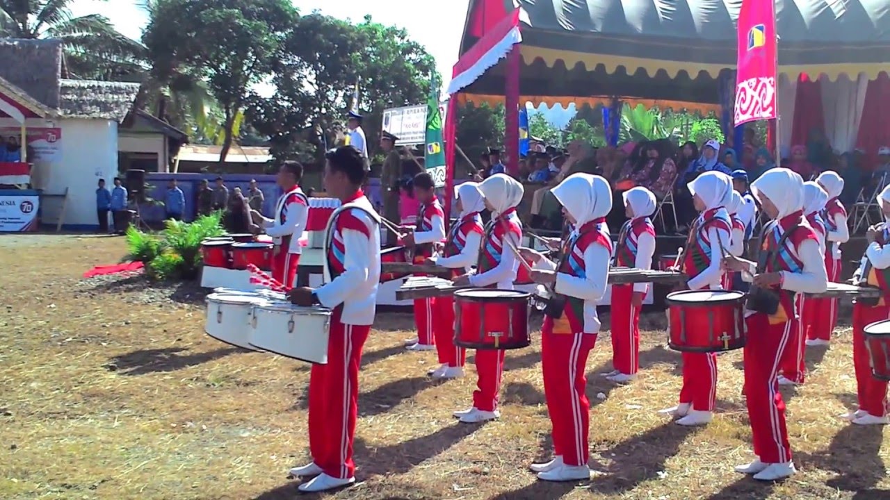 Drumband - Hari Merdeka dan Halo-halo bandung