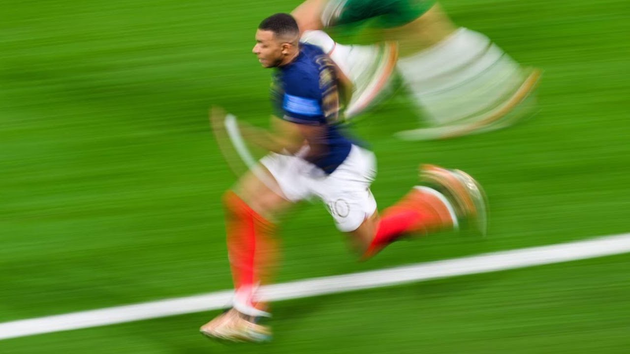 Kylian Mbappé's TOP SPEED is TOO FAST! | Speed Show