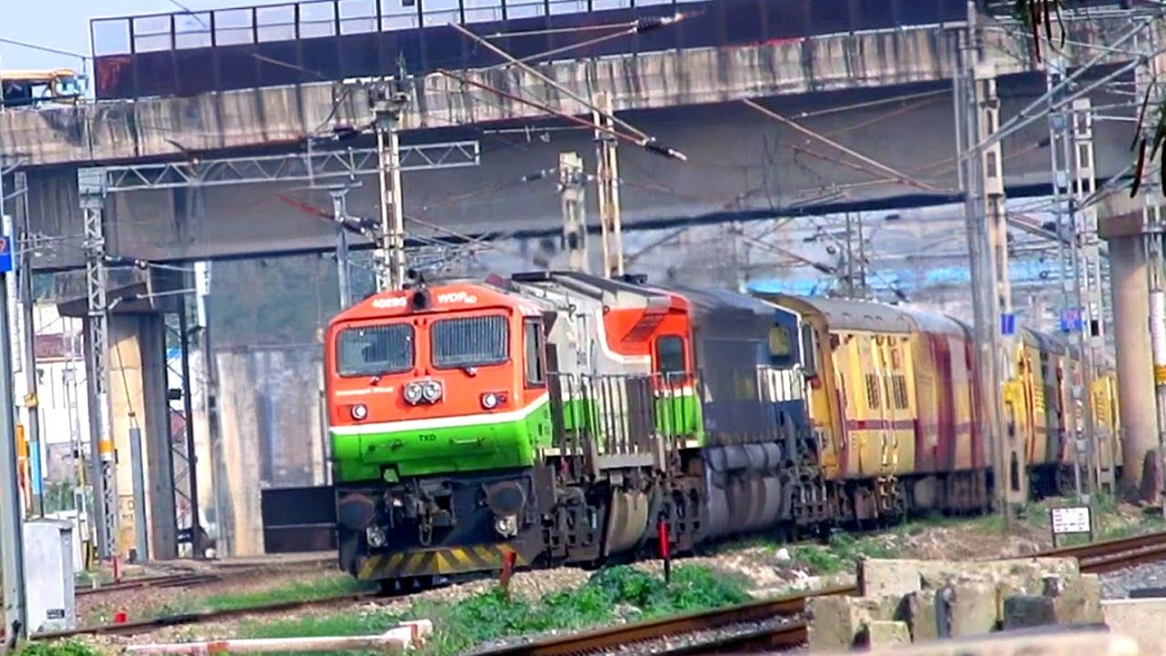 End of Diesel Locomotive for Express Train | Fazilka Delhi Intercity Goes Electric | Indian Railways