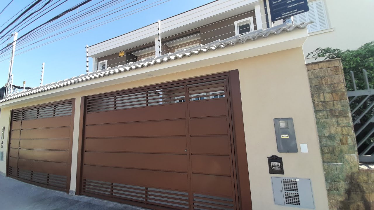 Linda Casa a Venda na Zona Norte, 3 Dormitórios e 2 Vagas no Bairro Parada Inglesa em São Paulo.