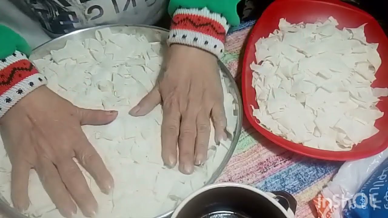 #صينيه جلاش الشريط  # بالجبنه الموزاريلا مع بانيه وفراخ#طبخ