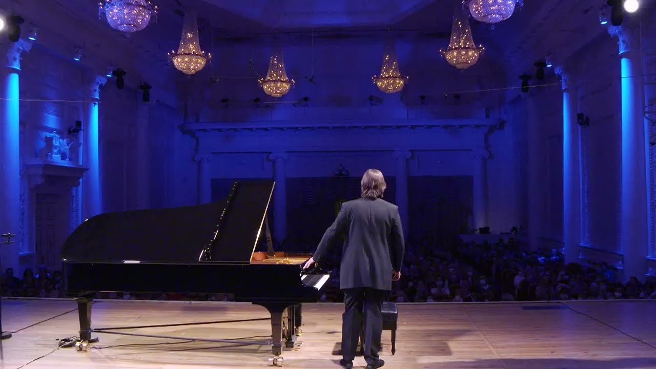 Никита Галактионов. Сергей Рахманинов - Музыкальный момент №4 ми-минор