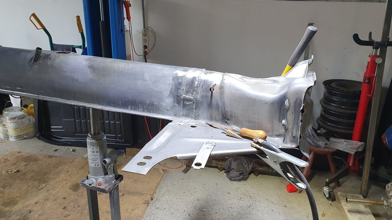 Frame head replacement on 1962 VW Beetle - Rusty '62 Restoration - Part 5