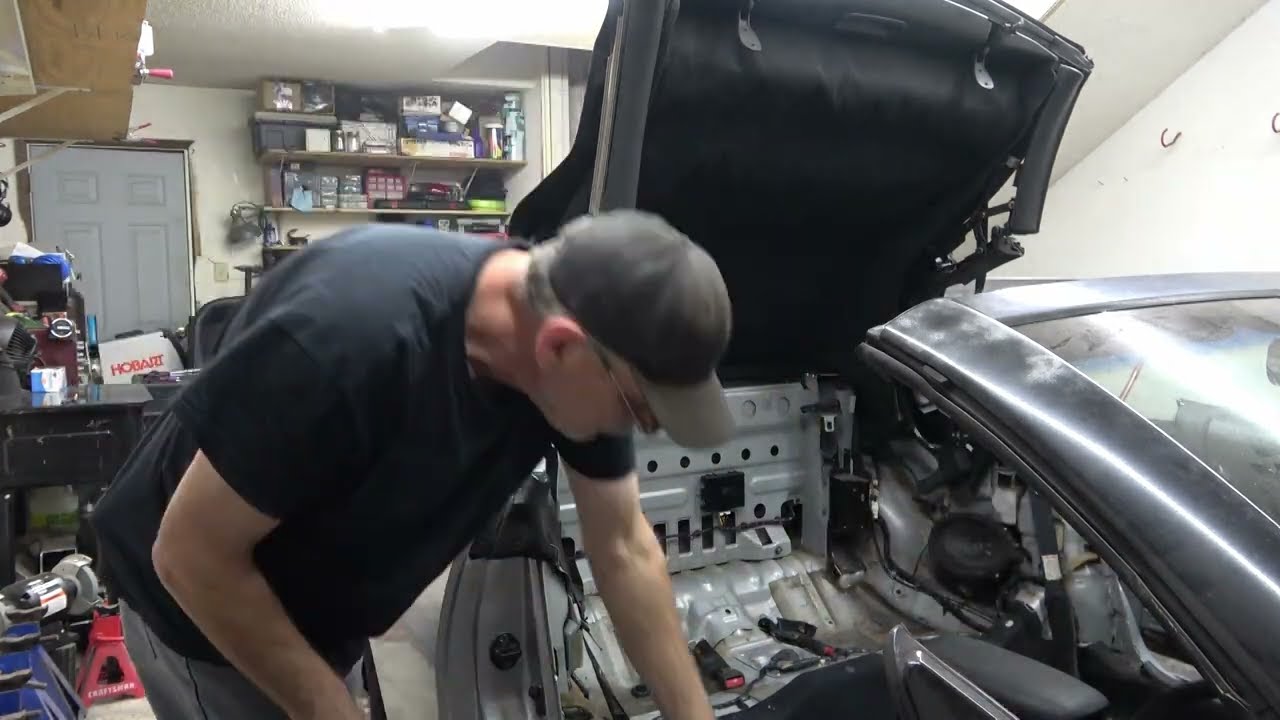 How To Replace A Mitsubishi Eclipse 2000-2005 Convertible Top. You Can Do It And Save $$$!