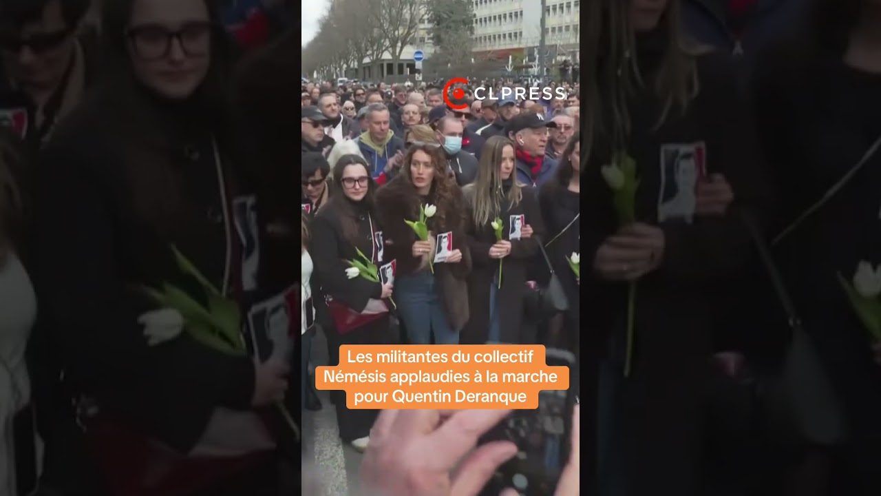 Les militantes du collectif N&eacute;m&eacute;sis applaudies &agrave; la marche pour Quentin &agrave; Lyon de l'extr&ecirc;me droite