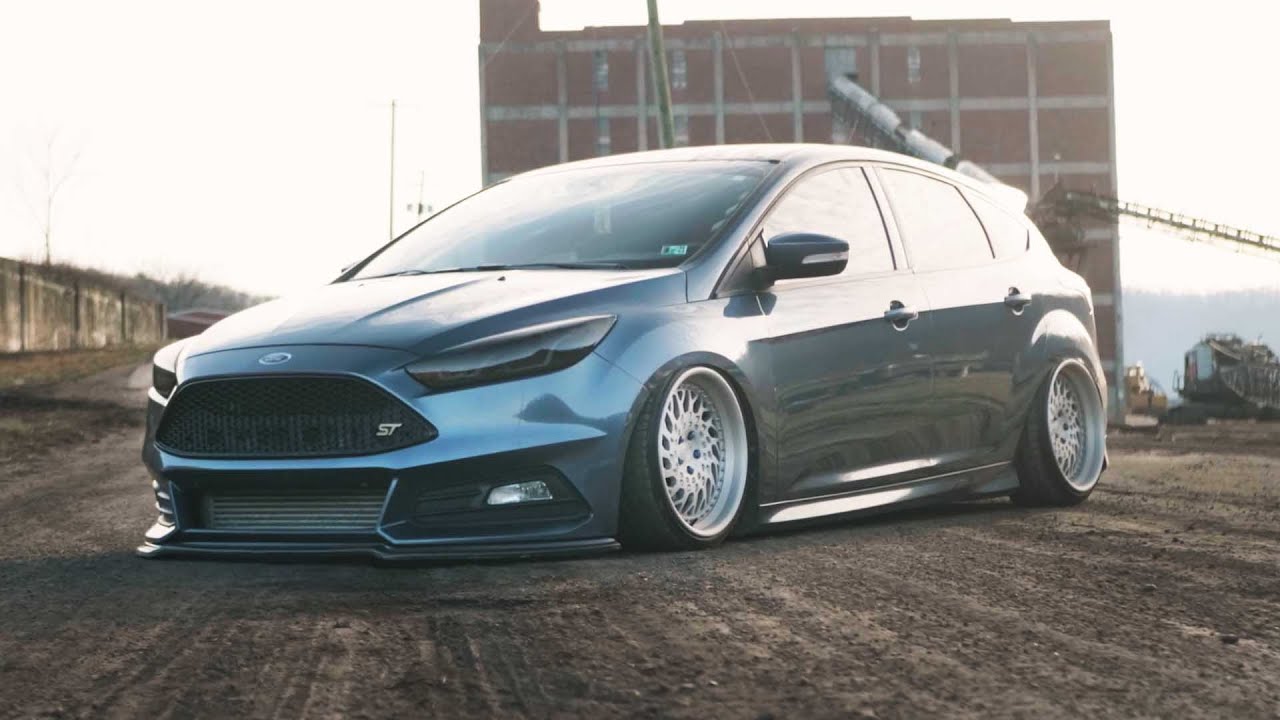 Jeremy's Bagged Ford Focus ST on WCI's (4k)
