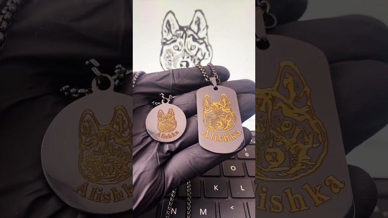 Gift the Ultimate Personalized Dog Mom Gifts &ndash; A Treasure for Every Dog Mom! #ipetprints #dog #short