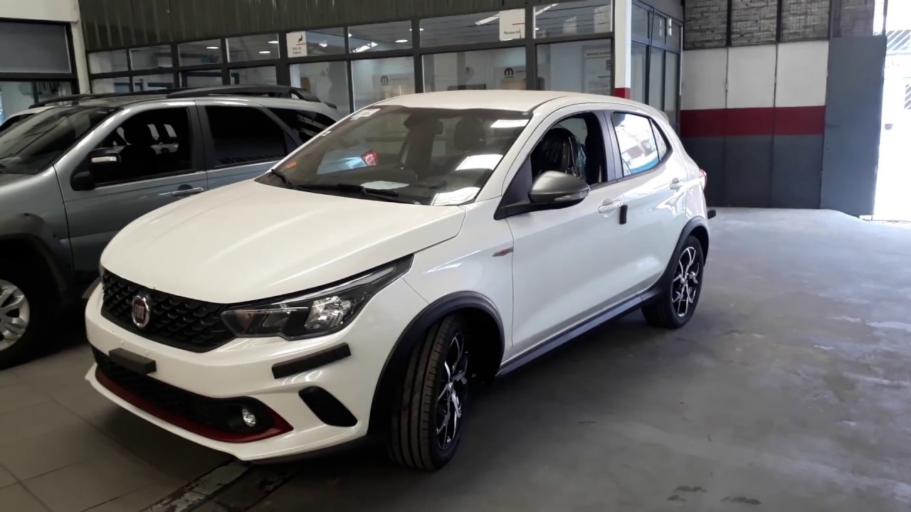 FIAT ARGO HGT 1,8 16 V BLANCO PERLADO